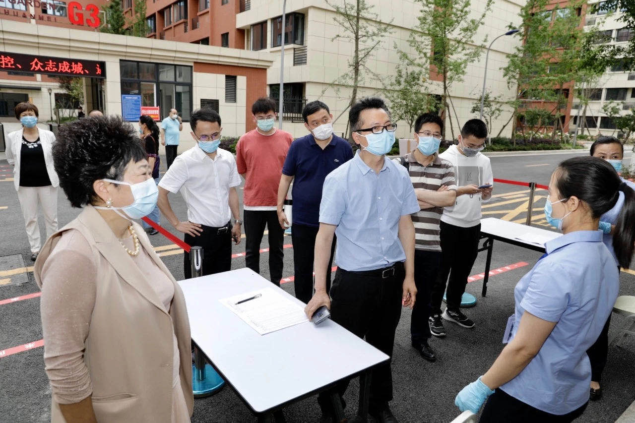 把师生生命健康放在首位：省教育厅督导组督导我校返校复课防疫准备工作