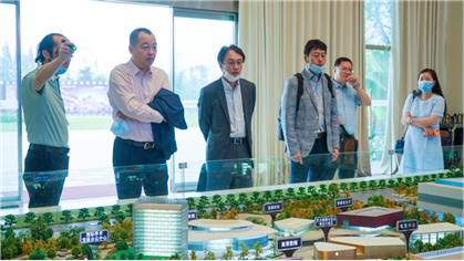 索尼新任总裁森秀章一行赴四川传媒学院考察交流