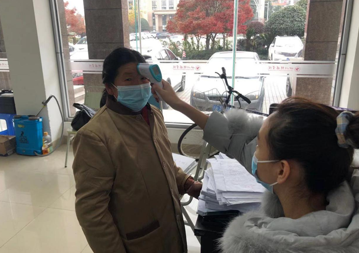 成都新增本土确诊病例，后勤部门快速反应 