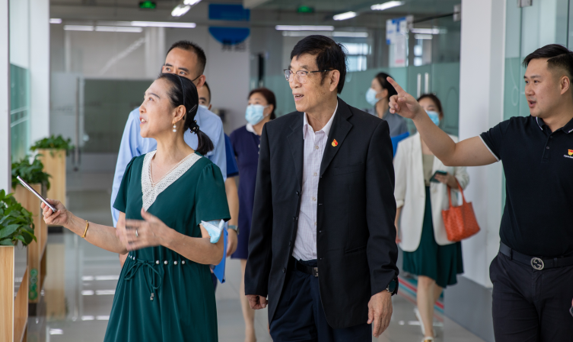 学校持续开展“我为师生办实事”主题实践活动 