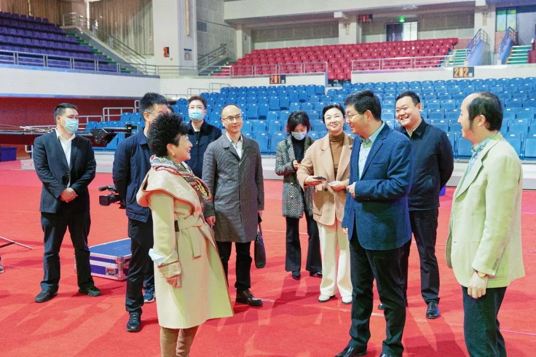 雅安市委常委、组织部部长袁海晗率队到我校考察交流